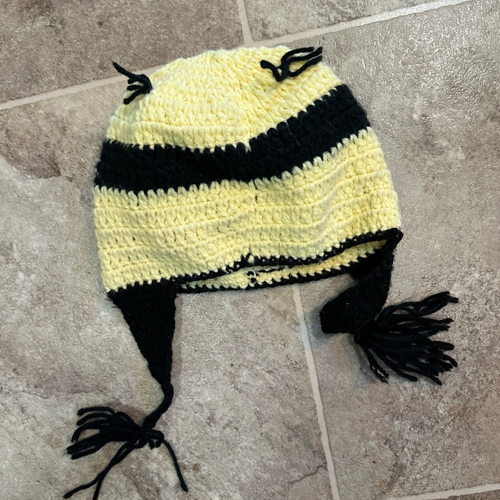 Crocheted Minion Beanie - Picture 3 of 4